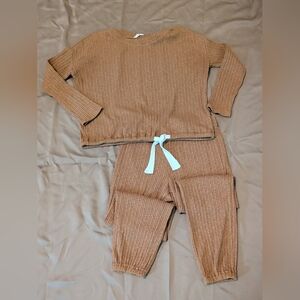 Women's Ribbed Lounge Set in Tan